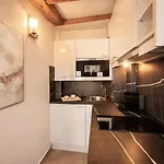 Luxembourg Gardens - Deluxe Appartement Parijs