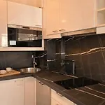 Luxembourg Gardens - Deluxe Appartement