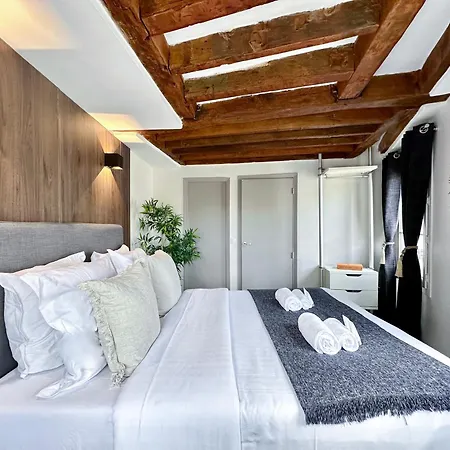 Chic Flat In Pantheon & Luxembourg Garden Apartment *