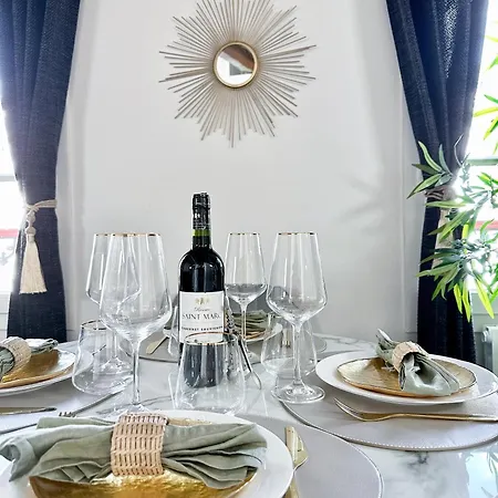 Chic Flat In Pantheon & Luxembourg Garden Apartment Paris