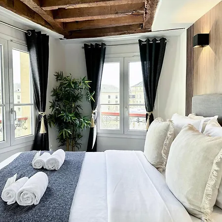Chic Flat In Pantheon & Luxembourg Garden Apartment